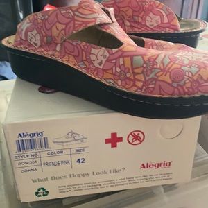 Alegria shoes size 42 fits us10